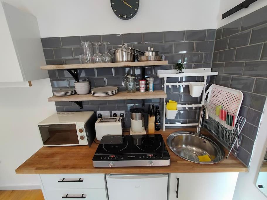 Private Self Contained Self Catering Flat Apartment Bristol Exterior foto